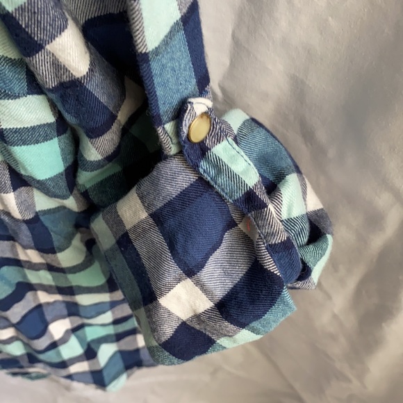 Zachs Girlfriend Flannel - Picture 2 of 7